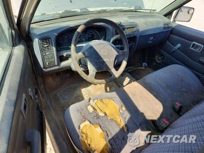 Zdjęcie 8 z 12 samochodu: 1997 NISSAN TRUCK BASE VIN:1N6SD11S1VC416631 - miniatura