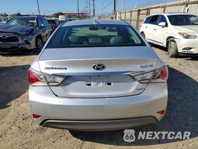 Zdjęcie 6 z 12 samochodu: 2013 HYUNDAI SONATA HYBRID VIN:KMHEC4A40DA098092 - miniatura