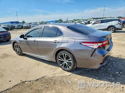 Drugie zdjęcie samochodu z przodu: 2020 TOYOTA CAMRY SE VIN:4T1G11AK6LU868143 - miniatura