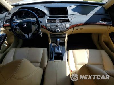 Zdjęcie 8 z 12 samochodu: 2010 HONDA ACCORD CROSSTOUR EXL VIN:5J6TF2H53AL010023 - miniatura