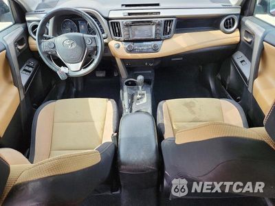 Zdjęcie 8 z 13 samochodu: 2018 TOYOTA RAV4 XLE VIN:2T3WFREV3JW492375 - miniatura