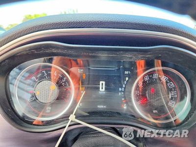 Zdjęcie 9 z 12 samochodu: 2018 DODGE CHALLENGER R/T VIN:2C3CDZBT6JH178400 - miniatura