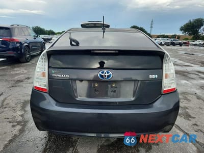 Zdjęcie 6 z 12 samochodu: 2010 TOYOTA PRIUS III VIN:JTDKN3DU6A1094387 - miniatura