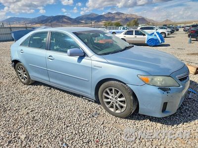 Czwarte zdjęcie samochodu z boku: 2010 TOYOTA CAMRY HYBRID VIN:4T1BB3EK9AU125826 - miniatura