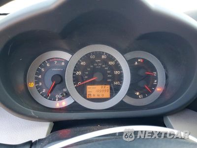 Zdjęcie 9 z 12 samochodu: 2006 TOYOTA RAV4 BASE VIN:JTMZD33V966016711 - miniatura
