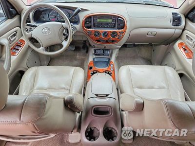 Zdjęcie 8 z 12 samochodu: 2005 TOYOTA TUNDRA DOUBLE CAB LIMITED VIN:5TBDT48135S482974 - miniatura