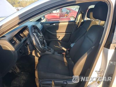 Zdjęcie 7 z 12 samochodu: 2016 VOLKSWAGEN JETTA S VIN:3VW167AJXGM328629 - miniatura