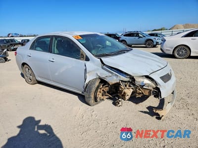 Czwarte zdjęcie samochodu z boku: 2010 TOYOTA COROLLA LE VIN:JTDBU4EEXAJ058802 - miniatura