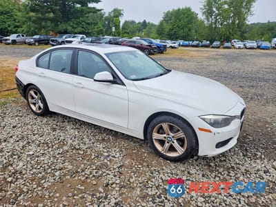 Czwarte zdjęcie samochodu z boku: 2013 BMW 328 XI VIN:WBA3B3C54DJ811569 - miniatura