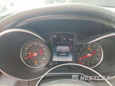 Zdjęcie 9 z 12 samochodu: 2016 MERCEDES-BENZ C 300 VIN:55SWF4JB2GU128489 - miniatura