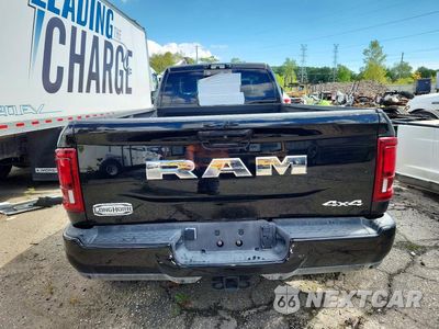 Zdjęcie 6 z 12 samochodu: 2025 RAM 3500 LIMITED VIN:3C63RRRL7SG574668 - miniatura