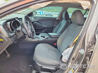 Zdjęcie 7 z 12 samochodu: 2015 KIA OPTIMA LX VIN:5XXGM4A71FG463374 - miniatura