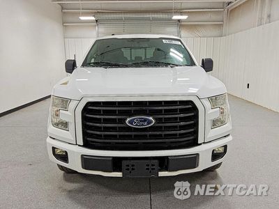 Piąte zdjęcie samochodu w środku: 2017 FORD F150 SUPERCREW VIN:1FTEW1CG7HKE37559 - miniatura
