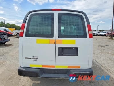 Zdjęcie 6 z 13 samochodu: 2013 CHEVROLET EXPRESS G2500 VIN:1GCWGFCB1D1902193 - miniatura