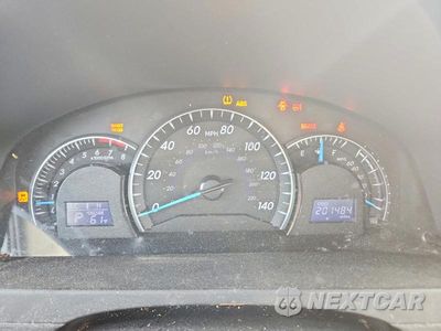 Zdjęcie 9 z 13 samochodu: 2014 TOYOTA CAMRY XLE VIN:4T4BF1FK7ER363340 - miniatura