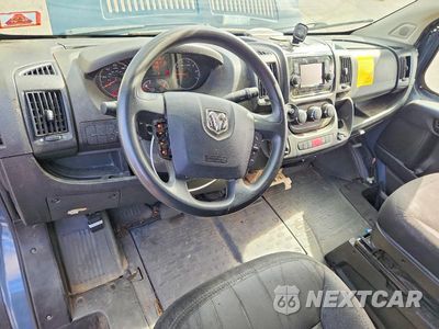 Zdjęcie 8 z 13 samochodu: 2020 RAM PROMASTER 3500 DELIVERY VAN VIN:3C6URVJG6LE136166 - miniatura