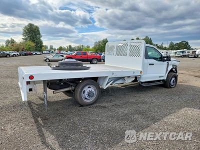 Trzecie zdjęcie samochodu z tyłu: 2024 FORD F450 SUPER DUTY VIN:1FDUF4GT7RDA36020 - miniatura
