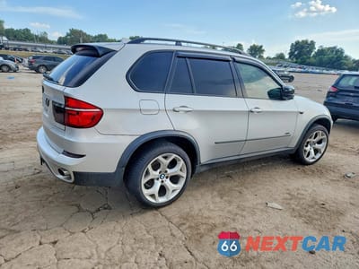 Trzecie zdjęcie samochodu z tyłu: 2012 BMW X5 XDRIVE35I VIN:5UXZV4C51CL989483 - miniatura