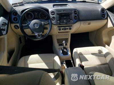 Zdjęcie 8 z 14 samochodu: 2013 VOLKSWAGEN TIGUAN S VIN:WVGBV7AX5DW510955 - miniatura