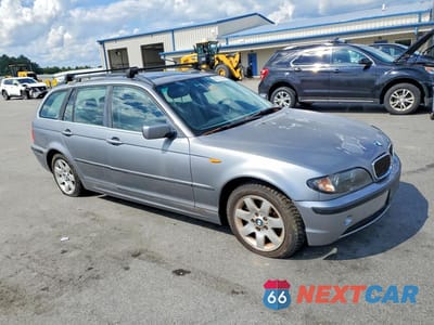 Czwarte zdjęcie samochodu z boku: 2004 BMW 3 SERIES VIN:WBAEP334X4PE91868 - miniatura