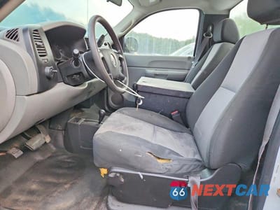 Zdjęcie 7 z 12 samochodu: 2008 GMC SIERRA K1500 VIN:1GTEK14X08Z270981 - miniatura