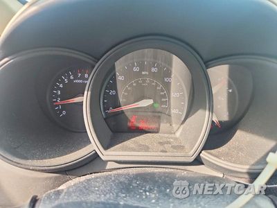 Zdjęcie 9 z 12 samochodu: 2016 KIA RIO LX VIN:KNADM4A31G6670506 - miniatura
