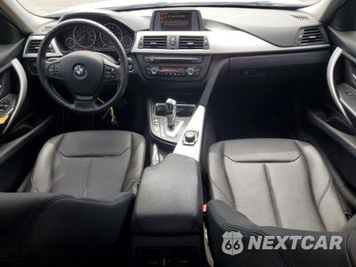 Zdjęcie 8 z 12 samochodu: 2013 BMW 328 I VIN:WBA3A5C5XDF603116 - miniatura
