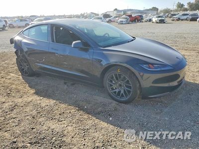 Czwarte zdjęcie samochodu z boku: 2026 TESLA MODEL 3 VIN:5YJ3E1EA3TF157646 - miniatura