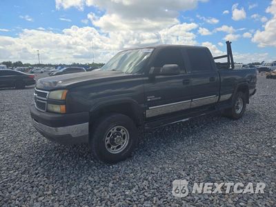 2005 CHEVROLET SILVERADO K2500 HEAVY DUTY 1GCHK23295F840921 - główne zdjęcie licytacji z USA - miniatura