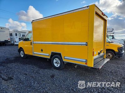 Drugie zdjęcie samochodu z przodu: 2022 GMC SAVANA BOX TRUCK VIN:1GD07RFP2N1161922 - miniatura