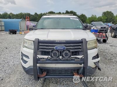Piąte zdjęcie samochodu w środku: 2017 FORD EXPLORER POLICE INTERCEPTOR VIN:1FM5K8AT9HGB55314 - miniatura
