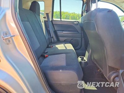 Zdjęcie 11 z 13 samochodu: 2012 JEEP COMPASS SPORT VIN:1C4NJDBB6CD520547 - miniatura