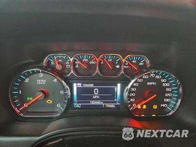 Zdjęcie 9 z 13 samochodu: 2019 CHEVROLET SUBURBAN C1500 LT VIN:1GNSCHKC8KR270685 - miniatura