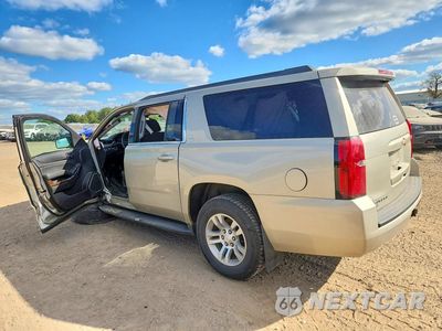 Drugie zdjęcie samochodu z przodu: 2016 CHEVROLET SUBURBAN K1500 LS VIN:1GNSKGKC8GR347477 - miniatura