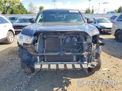 Piąte zdjęcie samochodu w środku: 2019 TOYOTA TACOMA SR V6 VIN:3TMCZ5AN7KM190356 - miniatura