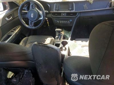Zdjęcie 8 z 12 samochodu: 2017 KIA OPTIMA LX VIN:5XXGT4L39HG141341 - miniatura