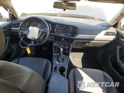 Zdjęcie 8 z 12 samochodu: 2019 VOLKSWAGEN JETTA S VIN:3VWC57BUXKM181757 - miniatura