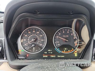 Zdjęcie 9 z 13 samochodu: 2016 BMW X1 XDRIVE28I VIN:WBXHT3C30G5E47528 - miniatura