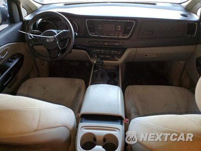 Zdjęcie 8 z 13 samochodu: 2016 KIA SEDONA LX VIN:KNDMB5C19G6167882 - miniatura