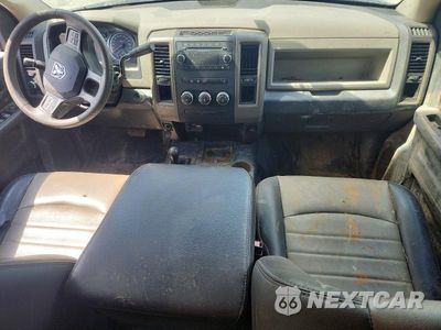 Zdjęcie 8 z 13 samochodu: 2012 DODGE RAM 2500 ST VIN:3C6TD5HT6CG125587 - miniatura
