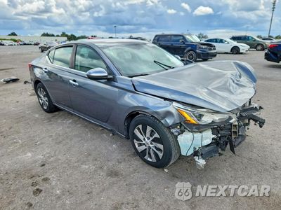 Czwarte zdjęcie samochodu z boku: 2020 NISSAN ALTIMA S VIN:1N4BL4BV7LC229655 - miniatura