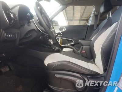 Zdjęcie 7 z 13 samochodu: 2024 KIA SOUL GT LINE VIN:KNDJ53AU3R7232265 - miniatura