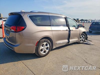 Trzecie zdjęcie samochodu z tyłu: 2017 CHRYSLER PACIFICA TOURING L PLUS VIN:2C4RC1EG2HR537187 - miniatura