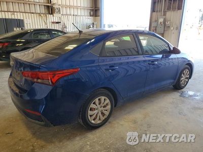 Trzecie zdjęcie samochodu z tyłu: 2020 HYUNDAI ACCENT SE VIN:3KPC24A69LE104550 - miniatura