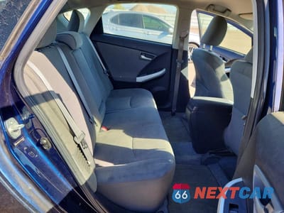 Zdjęcie 10 z 12 samochodu: 2012 TOYOTA PRIUS THREE VIN:JTDKN3DU9C1549204 - miniatura