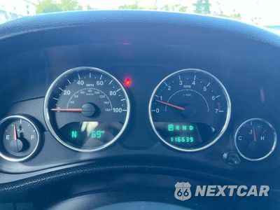 Zdjęcie 8 z 11 samochodu: 2013 JEEP WRANGLER SPORT VIN:1C4AJWAGXDL682177 - miniatura