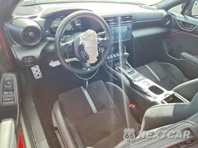 Zdjęcie 8 z 12 samochodu: 2025 TOYOTA GR86 PREMIUM VIN:JF1ZNBE12S8760298 - miniatura