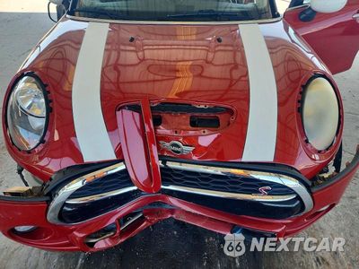 Zdjęcie 11 z 12 samochodu: 2016 MINI COOPER S VIN:WMWXU3C55G2B66833 - miniatura