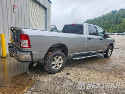 Trzecie zdjęcie samochodu z tyłu: 2023 RAM 2500 BIG HORN VIN:3C6UR5JJ8PG548420 - miniatura