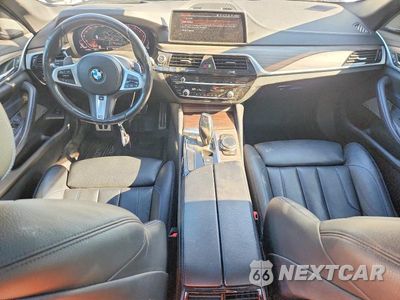 Zdjęcie 8 z 13 samochodu: 2020 BMW 530 XI VIN:WBAJR7C07LBP96363 - miniatura